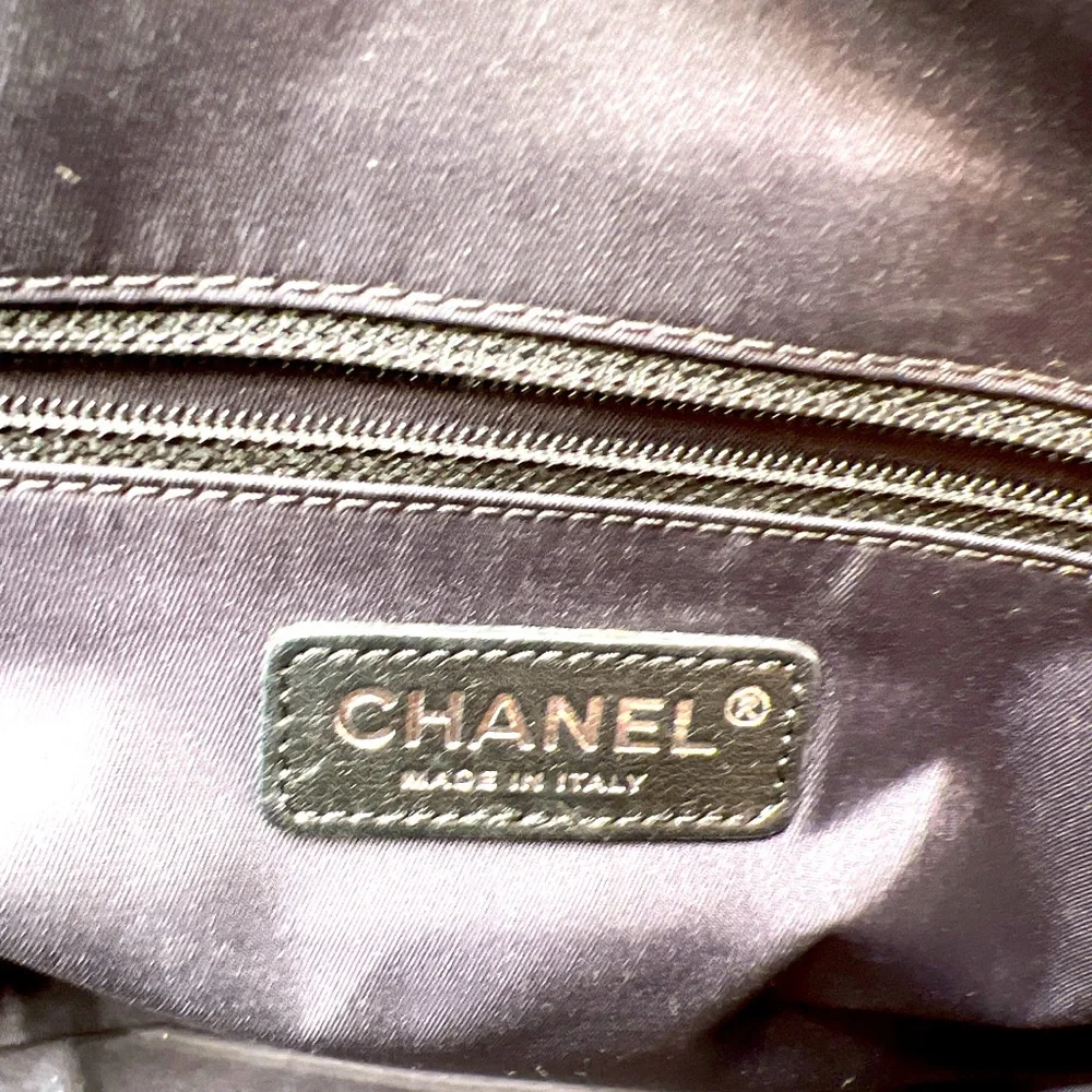Authentic Chanel Handbag - Picture 9 of 11